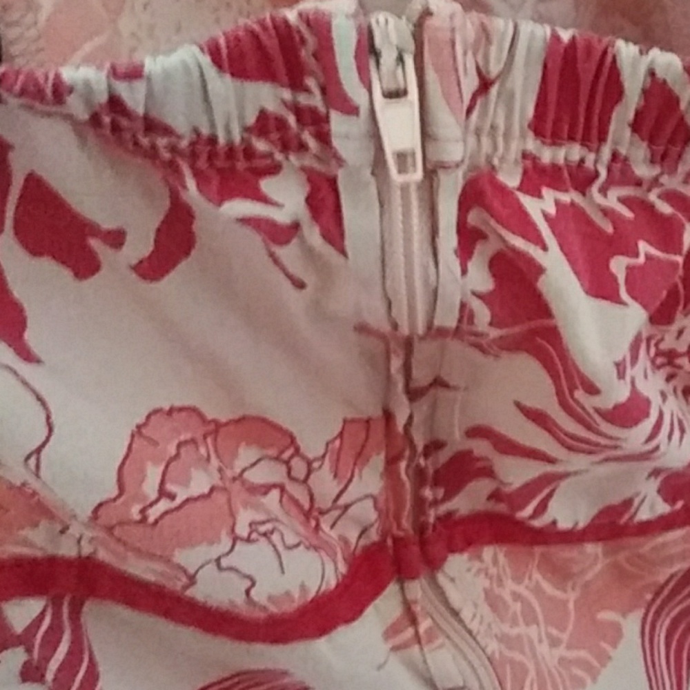 Size 18 Torrid red and cream swim halter cover 🍾 - Picture 4 of 6